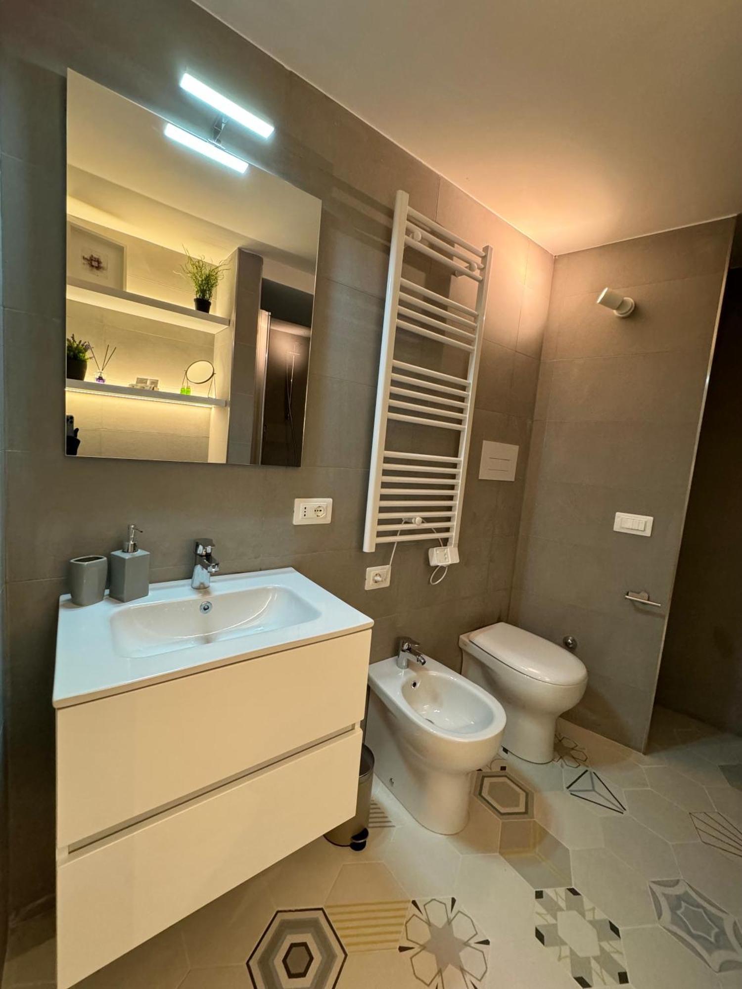 Residenza D'Artista Al Duomo1 Hotel Salerno Ngoại thất bức ảnh